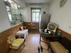 上海静安阳城永和大华三路站旁 (西边套全明厅带窗 还有电梯)看房有钥匙出租房源真实图片