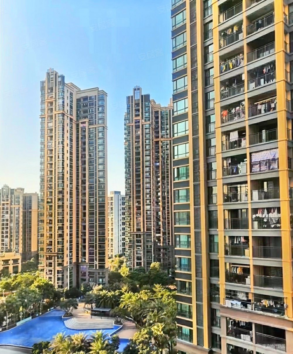 东城外国语旁次新小区嘉宏锦园毛坯四房双阳台诚意放售