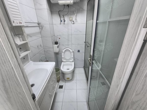 金华婺城婺城新区秀水园区政府对面，拎包入住民用电，免费停车生活方便出租房源真实图片