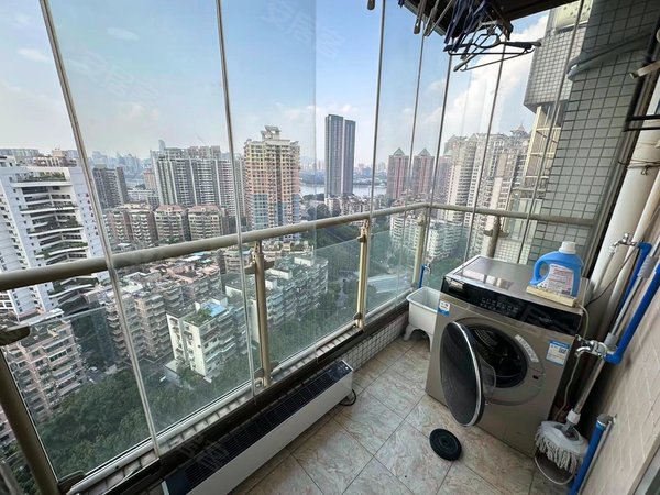 广州海珠滨江东怡乐花园怡乐花园 3室2厅1卫 配套齐全 豪华装修 南北