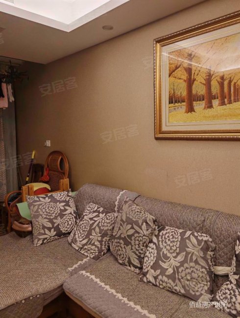 青阳毓秀园,  楼层电梯房 中间楼层 楼龄新 南北通透品质区