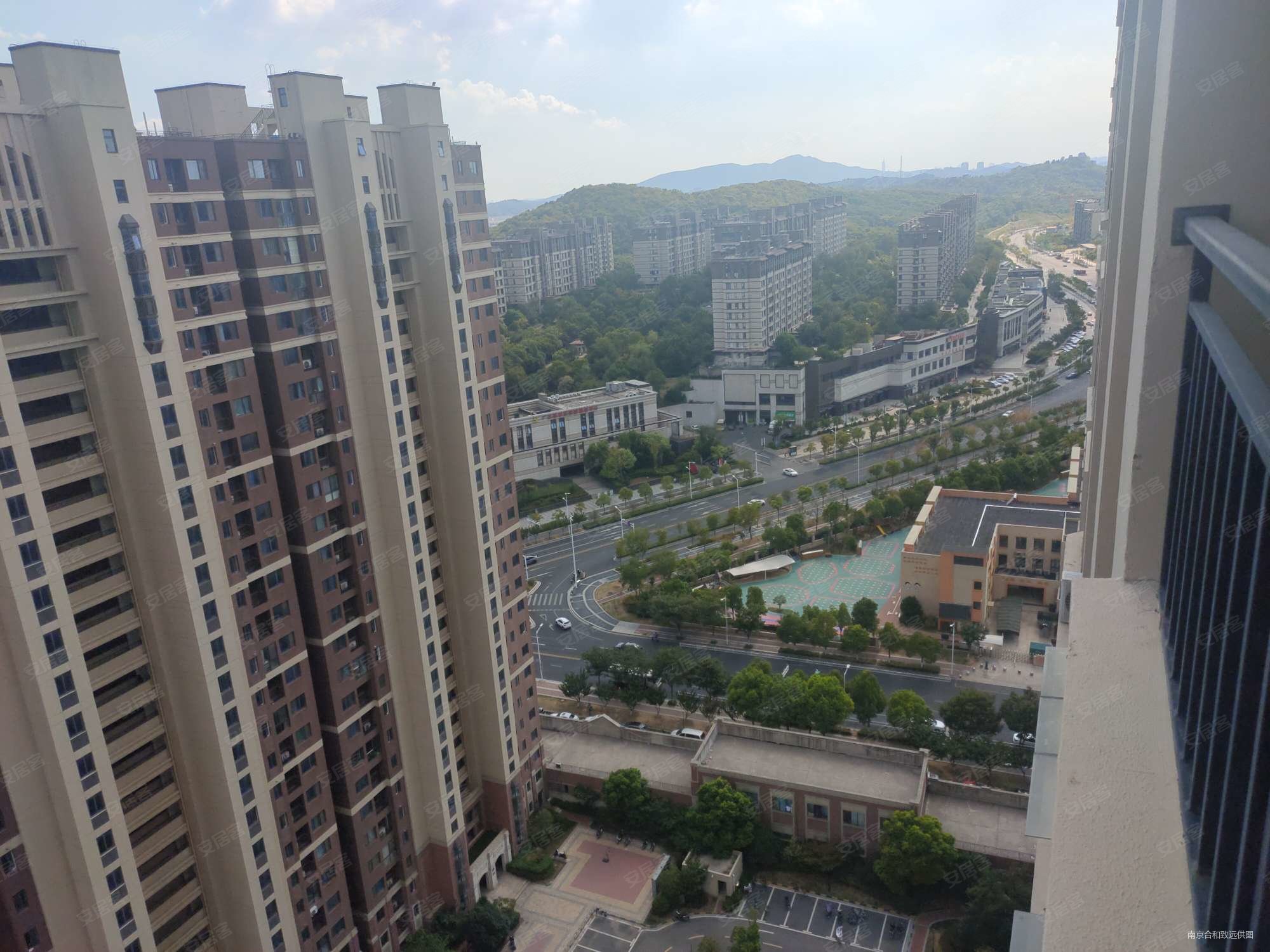 金中金小开发商精装省中医院旁金地湖城艺境