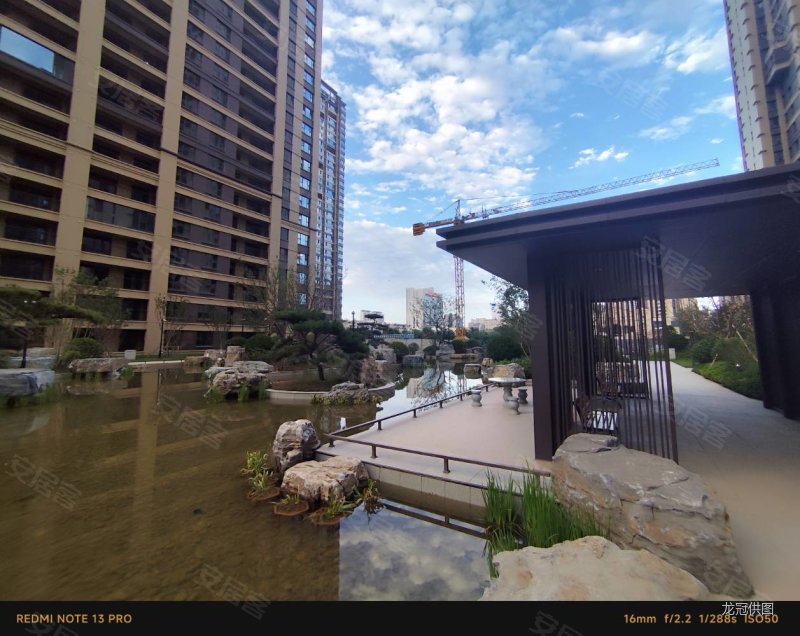 富力开远城b区4室2厅3卫168㎡南北220万