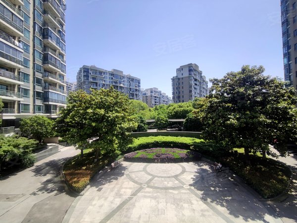 【多图】水清木华公寓,联洋租房,9号线18号线 精装修 四居室 中央空调