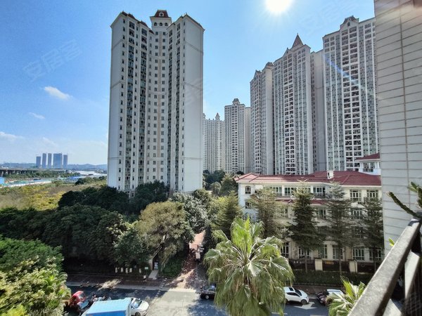 广州番禺南浦锦绣半岛锦绣半岛 2室2厅 电梯房 南北通透 精装修出租