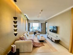 珠江新城次新房 豪华装修 全新家私 拎包入住 随时看房