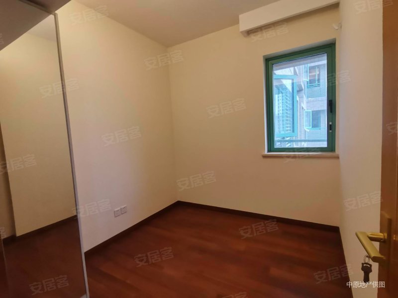 盘古园府 电梯房 大两房 正规商品房 朝南 次新房