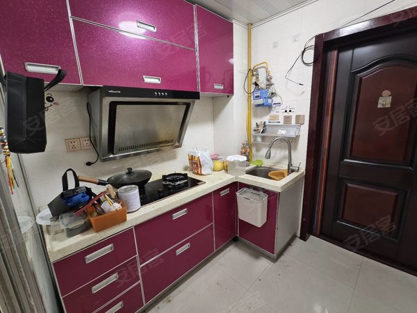 金华金东多湖嘉华佳园金东万达旁电梯一室一厅带大露台适合养宠物民用水电天然气出租房源真实图片