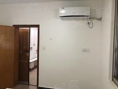 桂林秀峰十字街秀峰区 中心广场 滨江路9中旁 步梯二楼 精装一房一厅出租房源真实图片