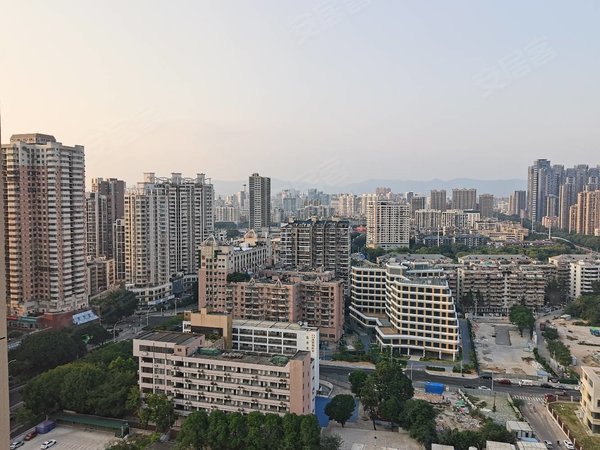 福州台江排尾路万科金域国际c区排尾路上!