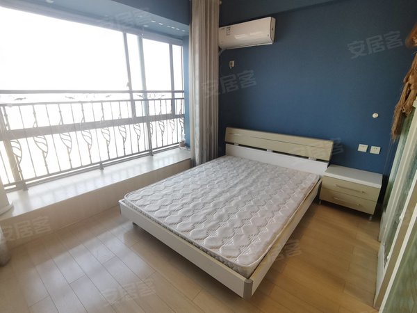 金华婺城江北福莲汇江北银泰旁 电梯1室1厅 落地窗 闹中取静 家电具齐全 实惠出租房源真实图片