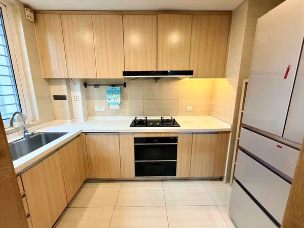 苏州吴中木渎香格里花苑(东区)香格里花苑(东区) 精装修 电梯房 通风好出租房源真实图片