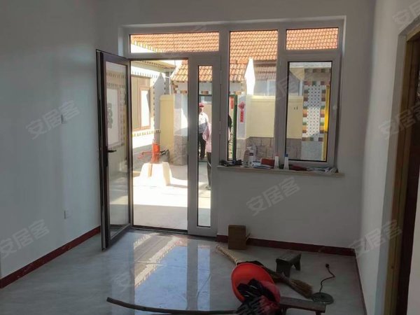 沙子口租房,崂山北宅街道凉泉村平房出租,4间带院子,新装修,天燃气