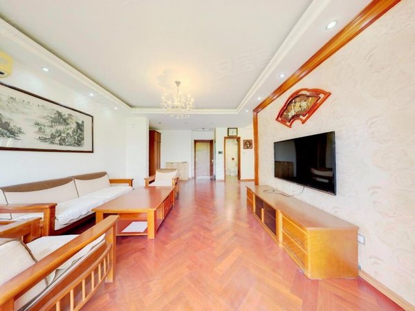 青岛崂山浮山前龙泽山庄崂山龙泽山庄 精装修套三 家具齐全 带车位