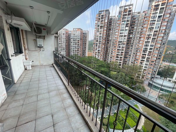 深圳福田上梅林翰岭院南北通透户型,家私齐全,福田标杆社区!