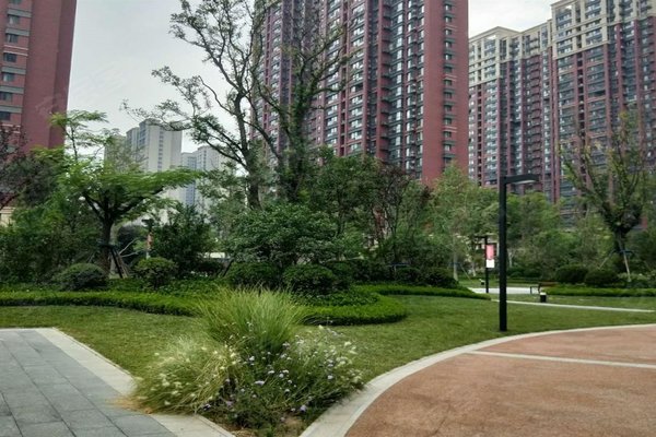 好不好_中介房产经纪人:薛磊对万科城燕园的评价-西安安居客