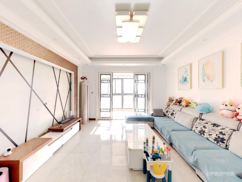 地铁口 金轮津桥华府 精装三房 花园洋房 位置好 价格可谈