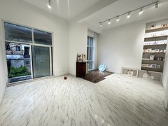 合肥蜀山黄潜望新粮仓旁地铁口 维也纳花园别墅 双拼边户带院子 停车方便出租房源真实图片