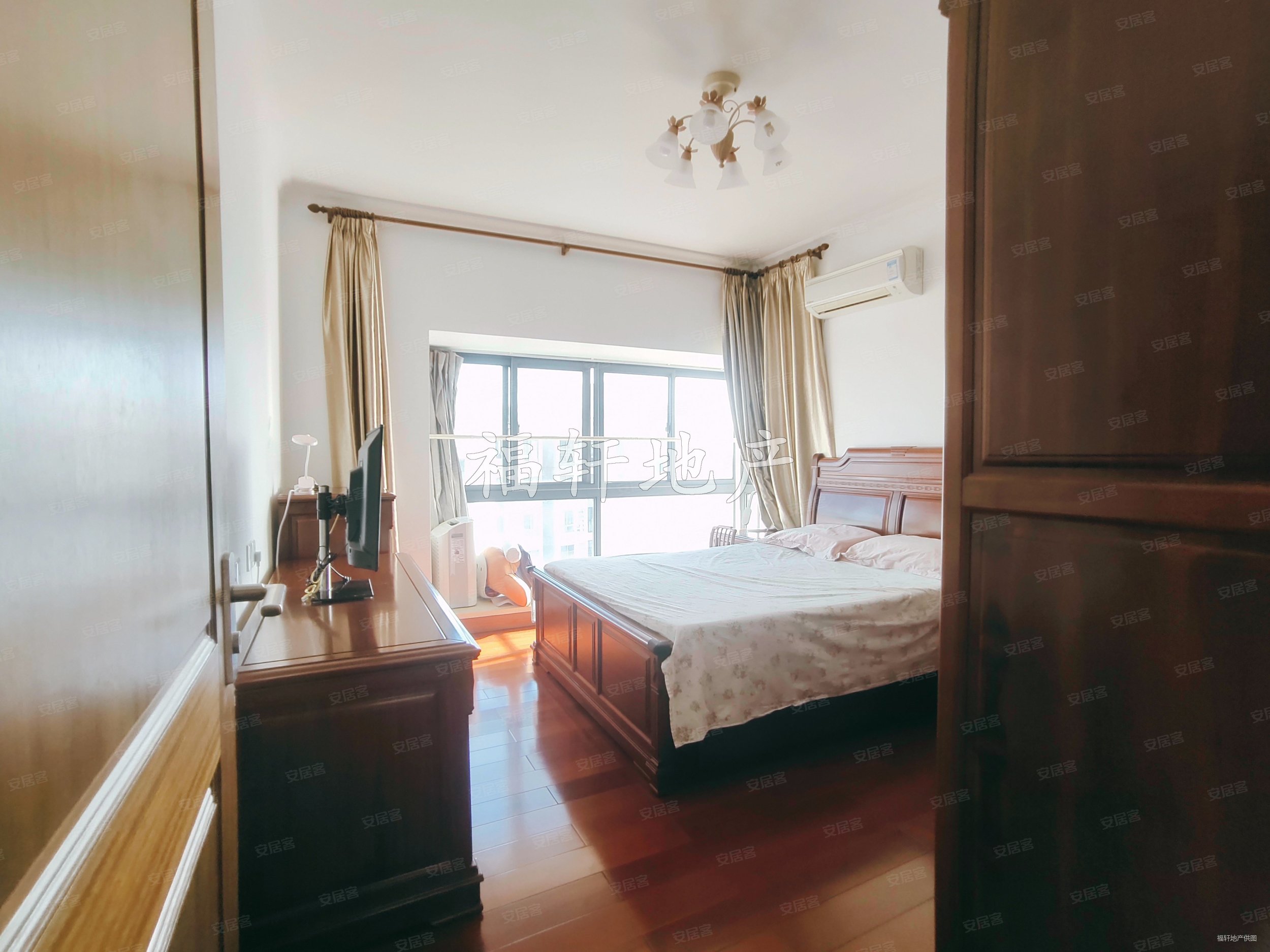 实拍  更好谈(清水颐园)两梯两户,精装修带车位,满五年