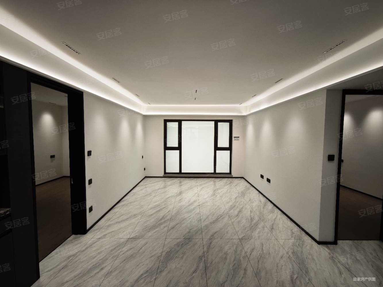 高新万科城3室2厅2卫108㎡南北60万