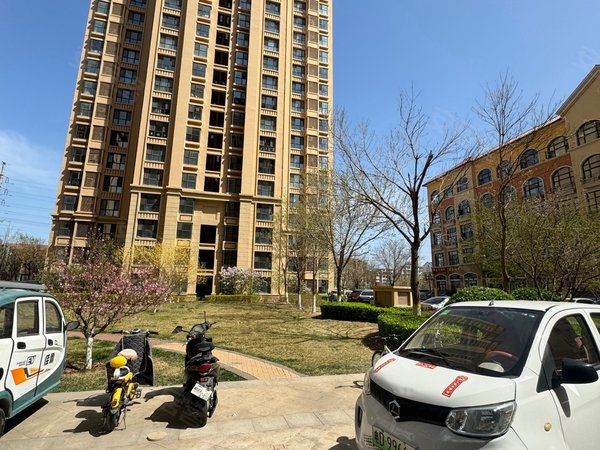 天津武清杨村街远洋香奈主打干净价格可议远洋香耐3室2卫简单装修