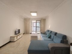 桂林临桂西城大道兴荣郡精装修大2房，2台空调拎包入住1200包物业出租房源真实图片