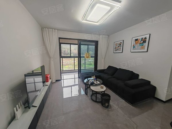 金华东阳横店明都星耀城演员公会旁，东边套四房，有车位，包物业出租房源真实图片