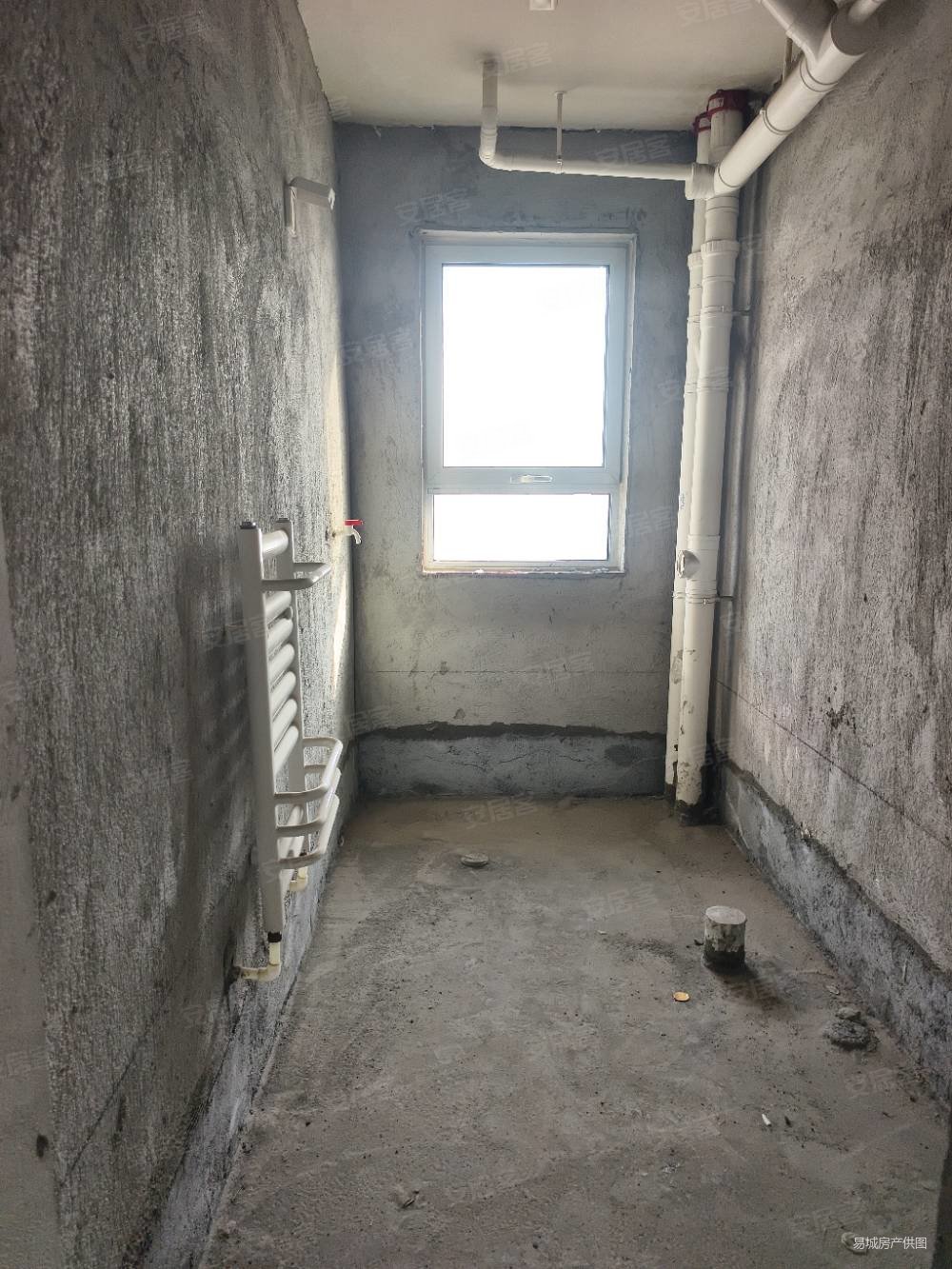 东方维也纳3室2厅2卫131㎡南北88万