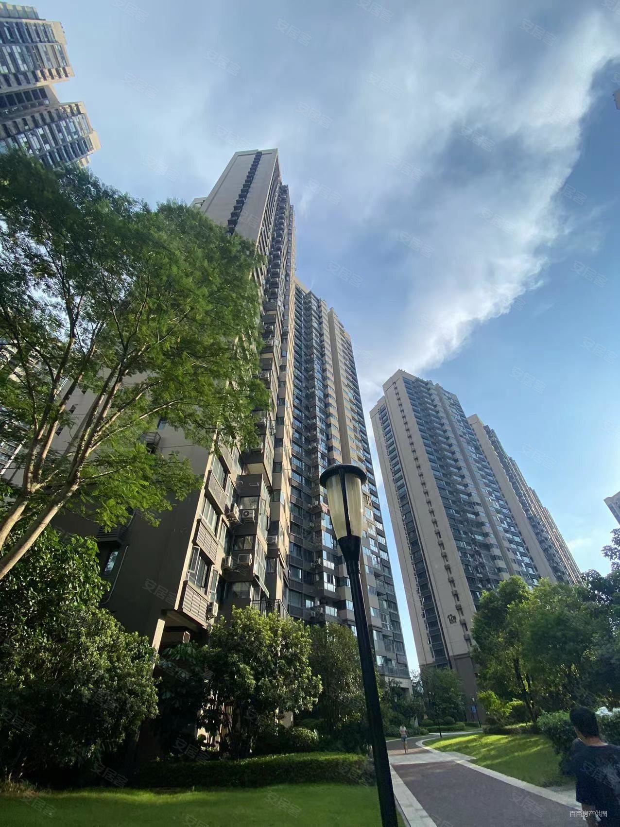 柳州房产网>柳州二手房>鱼峰二手房>东环二手房>荣和千千树>