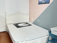 贵阳小河经开区黄河路急租 无中介 卓越时代大厦单间 楼下沃尔玛地铁口 押一付一出租房源真实图片