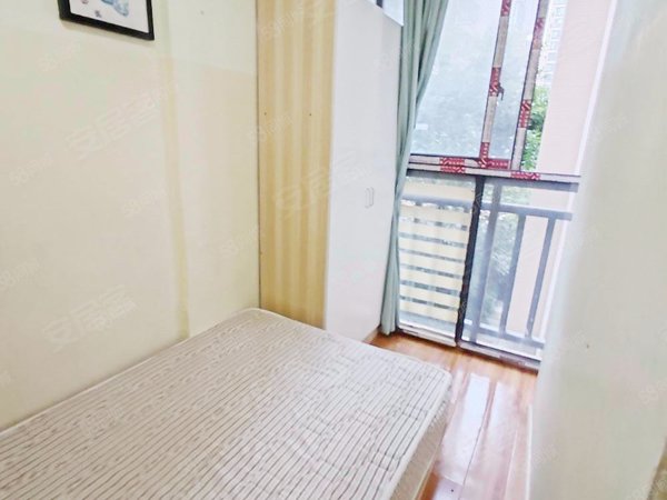 【多图】馨光嘉苑,金沙租房,无中介押一付一四百一月成都西站地铁口