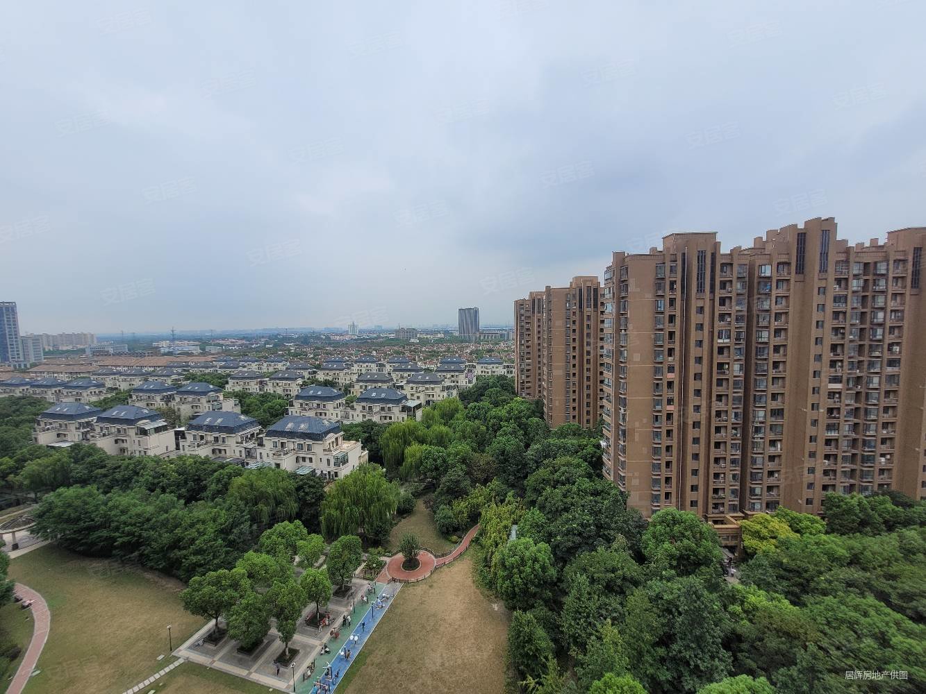 上海房产网>上海二手房>嘉定二手房>黄渡二手房>莱英北郡>