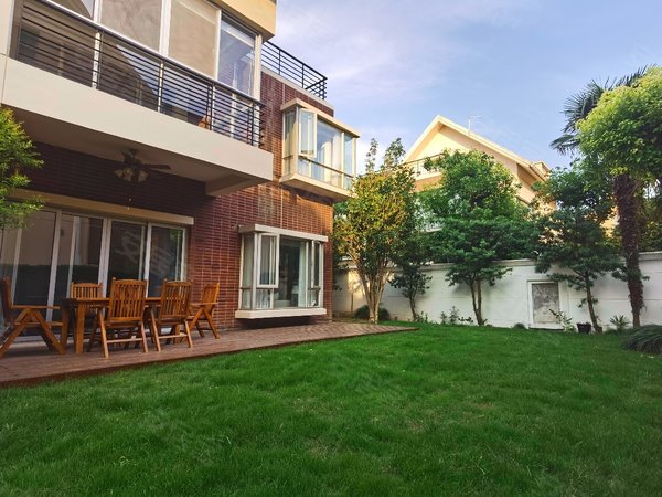 上海长宁西郊公园温莎豪园大业主,温莎豪园管家式服务!会所配套齐全!