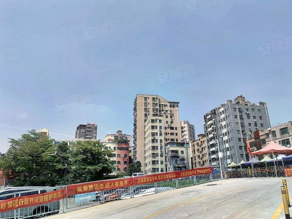 深圳宝安石岩应人石老村温馨舒适的装修 家的感觉 应人石老村 元芳,就