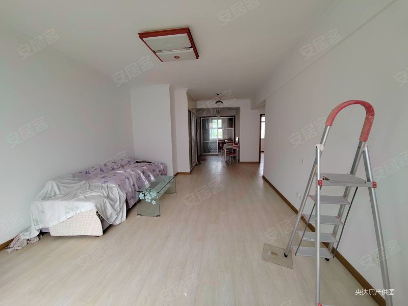 房主诚信出售此房,标准的两室户型,实验中 ,南北通透户型,御景园二手