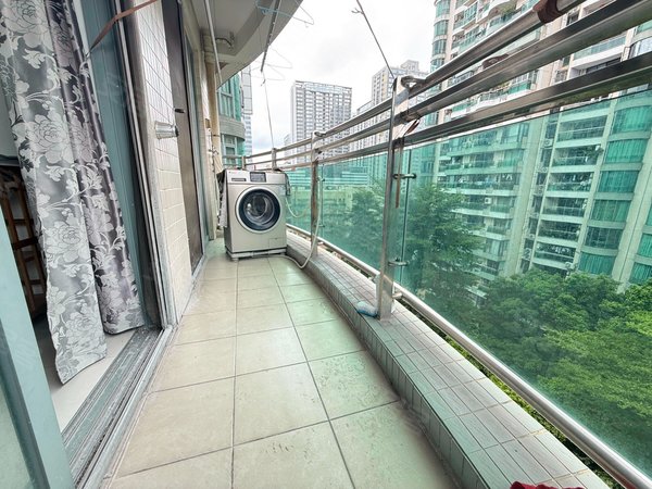 逸景翠园西区两室两厅一卫出租,拎包入住送半年管理沸