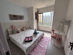 保定莲池东湖公园纯女合租临近未来石，东湖公园，河大 南向卧室 无中介拎包住出租房源真实图片