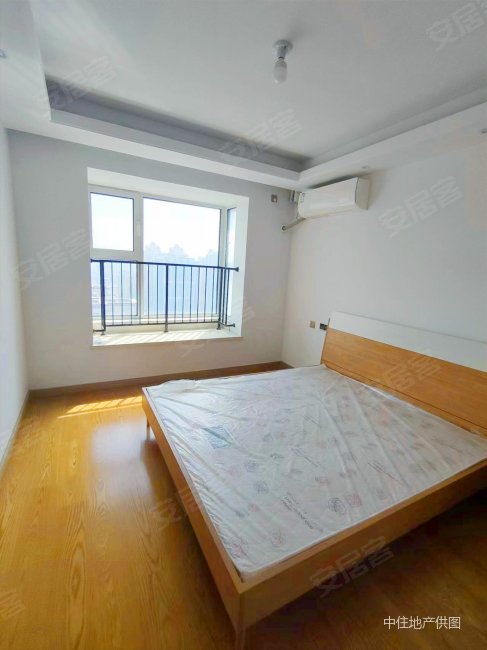 翡丽公馆三室诚心出售看房方便精装修临近北辰天街地铁口