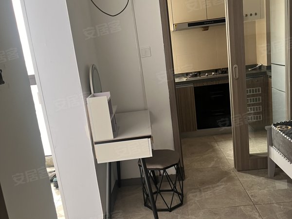 南通开发区能达商务区雅居乐花园永旺梦乐城附近，精美燃气独卫出租出租房源真实图片