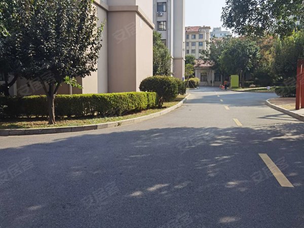 青岛城阳家佳源春和苑家佳源 万象汇 精装2室 干净 物业费便宜 春和苑出租房源真实图片