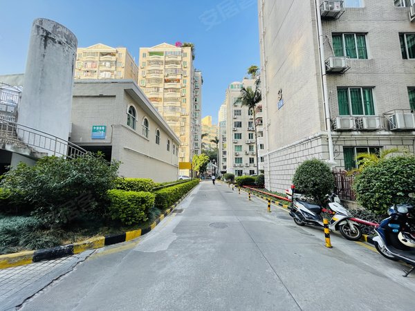 深圳福田新洲绿景花园(一期)绿景花园.楼下地铁.精装全齐五房.