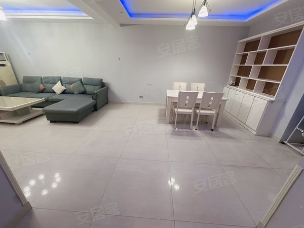 六安裕安裕安万达广场月亮岛小区一手房源月亮岛万达华府六州首府富安新城4室3室单间独卫皖西学出租房源真实图片