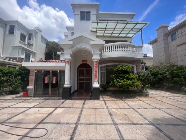 广州增城凤凰城碧桂园凤凰城凤雅苑新装修别墅出租 6房 带茶室 花园大