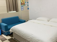 巴中巴州南坝整租!非中介!一房一厅带独立卫生间家电齐全,可月租长租月付出租房源真实图片