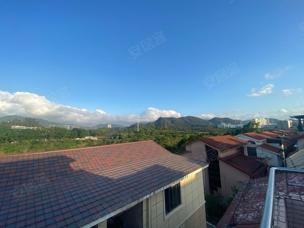 深圳龙岗横岗翠湖山庄(别墅)横岗六约独栋别墅,前后花园,可办公自住