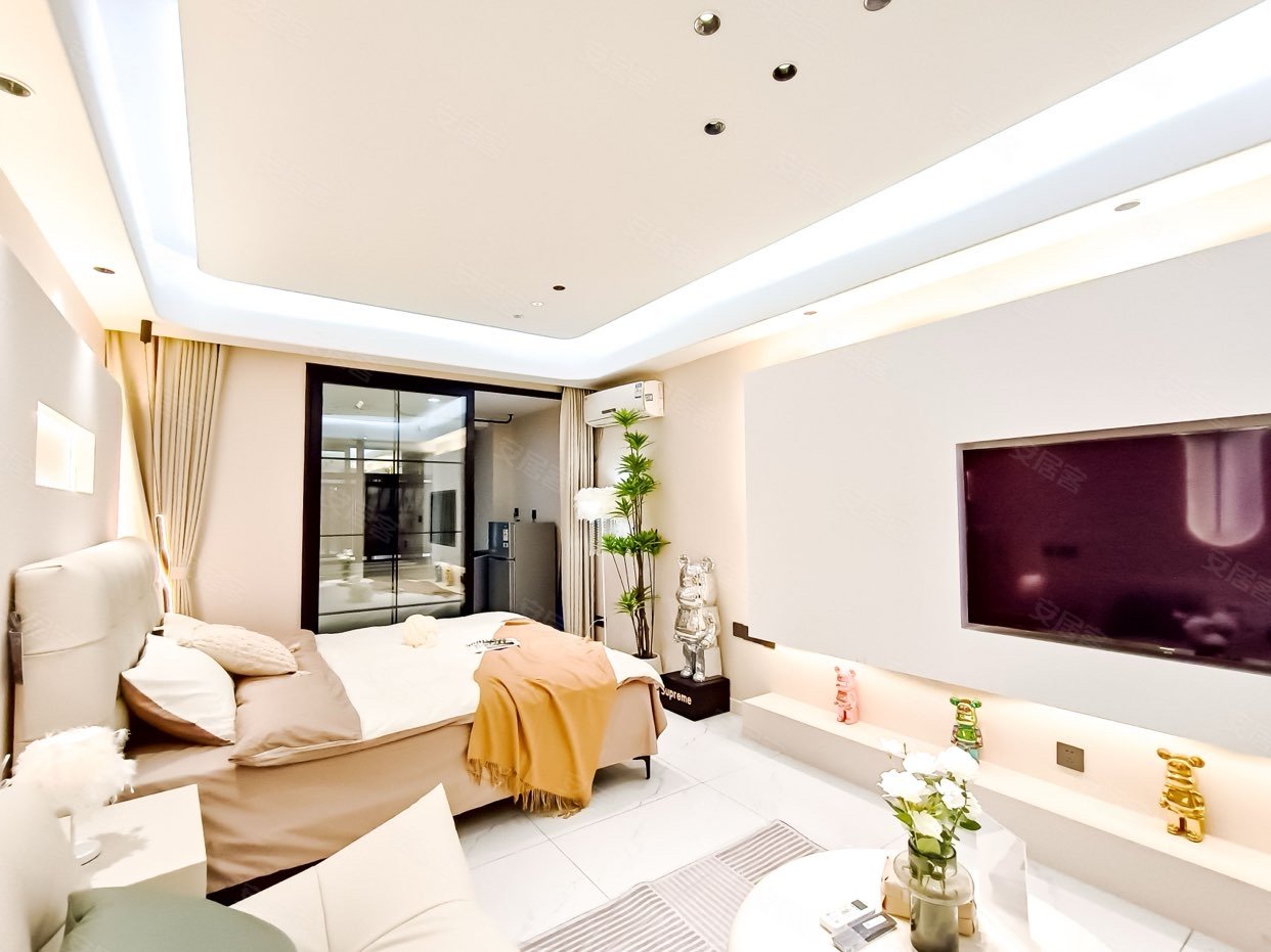 原图实拍实价！碧沙湖恰同学广场蓝湾国际一室一厅带燃气拎包入住