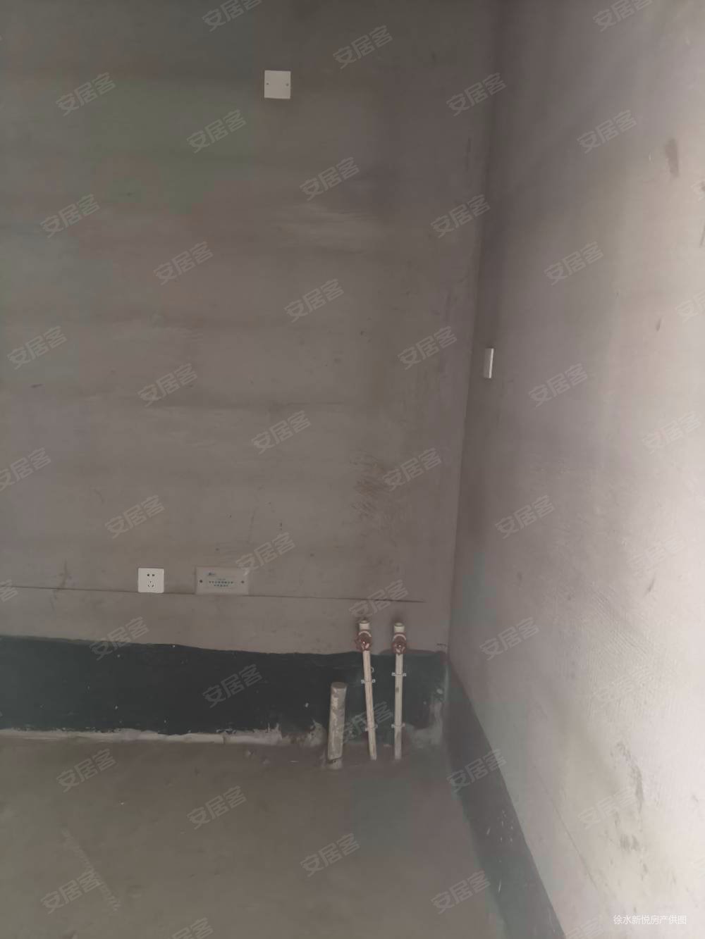 嘉禾名城3室2厅2卫118㎡南北56万
