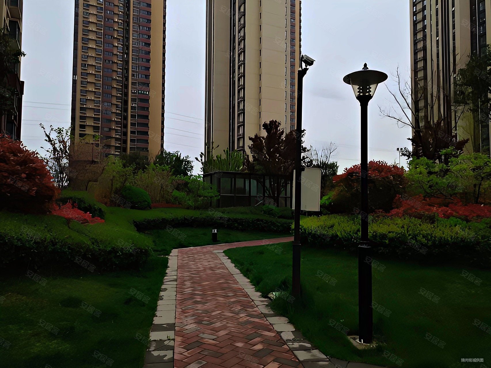 满堂悦moma3室1厅1卫89.98㎡南199万