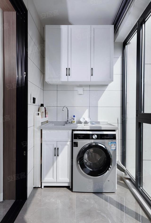 第一次装修新房跟风选择灰色瓷砖没想到完工后一家人都很满意