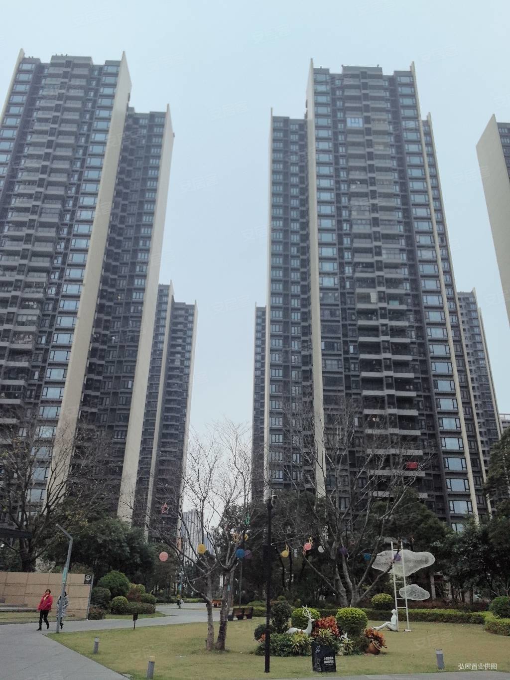 时代南湾(一期)3室2厅2卫91.9㎡南69万